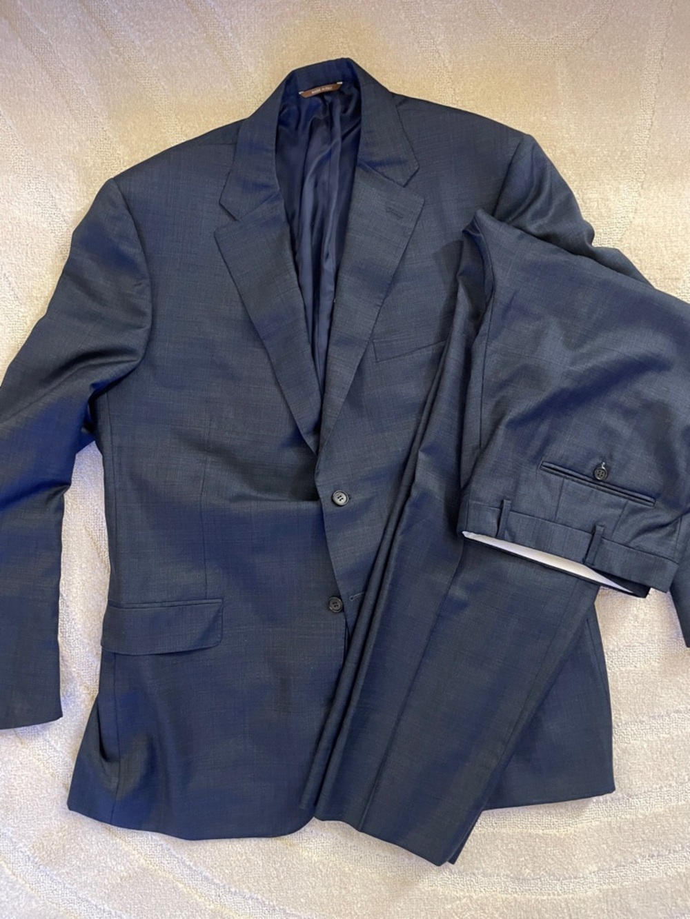 Canali Italian-Made Navy Two-Piece 100% Wool Suit 48L